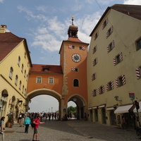 Мостовая башня