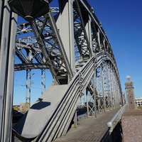 Мост Петра Великого.Фрагмент.