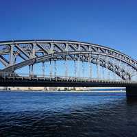 Мост Петра Великого.