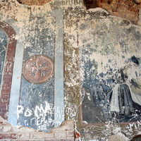 Часть сохранившихся росписей стен Спасской  церкви с. Иж Пижанского района Кировской области