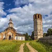 Церковь Николая Чудотворца и колокольня в с. Сырьяны Белохолуницкого района Кировской области