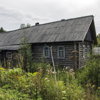 Заброшенный дом в с. Алексеевское Мурашинского района