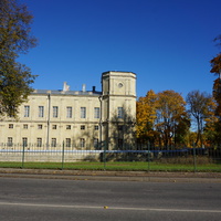Территория Гатчинского дворца.