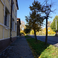 На улице Чкалова.