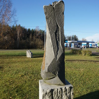 Улица Победы.Статуя.