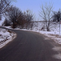 Нова дорога в сторону Кам'янки(біля "Молодецької Криниці").