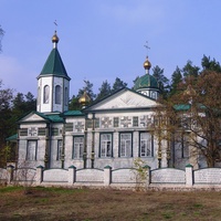 Дерев'яна церква Різдва Богородиці,  зведена у другій половині XVIII століття.
