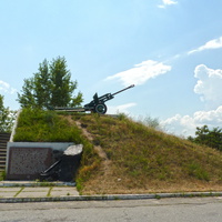 Памятник-пушка