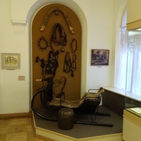 В музее "Уездного города"