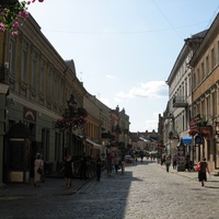 Городская улица