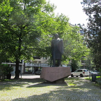 Памятник седьмому президенту Финляндии