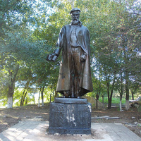 Памятник Павлу Грабовскому, автору  "Швеи"