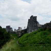 Руины замка в Кременцах