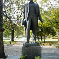 Памятник Петру Чайковскому