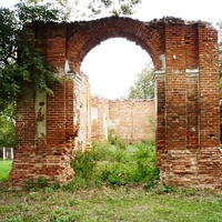 Руины Успенской церкви