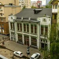 Здание театра