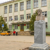 Центральная площадь посёлка Фирово