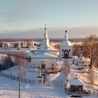 Вид на Михайло-Архангельский мужской монастырь