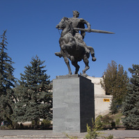 Памятник Георгию Саакадзе