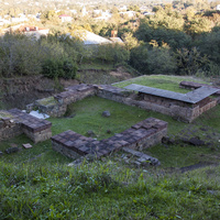 Остатки стен храмового комплекса II-I вв. до н.э