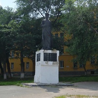 Памятник "Юным борцам за власть Советов"
