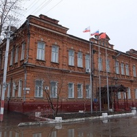 Городская администрация на площади Ленина