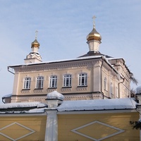 В скиту церковь Льва Катанского
