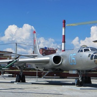 Самолёт-лаборатория ТУ-16ЛЛ