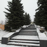 Мемориал и братская могила погибших в Великой Отечественной войне