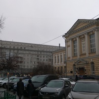 Абрикосовский переулок, Патолого-анатомический корпус ПМГМУ имени Сеченова (здание 1887–1891 годов)