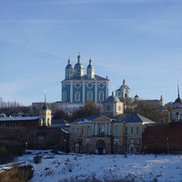 Вид с моста на Успенский собор.