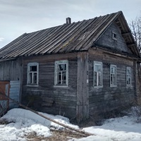 нежилой дом в д. Урицкое
