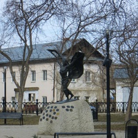 Памятник Никитке-летуну в сквере Воздухоплавателей