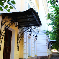 Здание Смоленской филармонии.