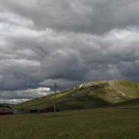 окрестности близ деревни Нижняя Акберда. Вид с Коростовой (Утятишек) горы.