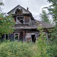 разрушенный дом в д. Бубейкино