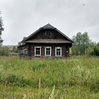 нежилой дом в д. Красное