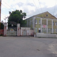 Старая проходная завода Красная звезда