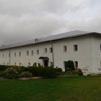Николо-Вяжищский женский монастырь. Келейный корпус.