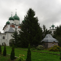Николо-Вяжищский женский монастырь. Территория.