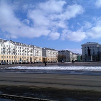 На площади Ленина