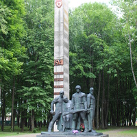 Памятник первым советским гвардейцам.