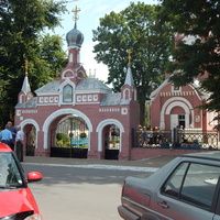 Брама православного храма