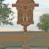 придорожный крест, ул.Серикова, А.Берга и т.д.