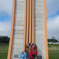 Памятник летчикам 203 авиаполка (на территории Барановичского университета)