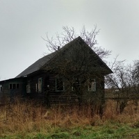 нежилой дом в д. Чикусово