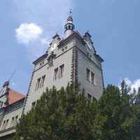 Замок Шенбарнов.