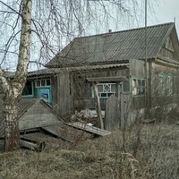 брошенный дом в д. Ярцево
