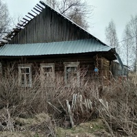 разрушенный дом в д. Ярцево