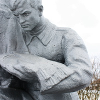 Памятник на братской могиле советских воинов.